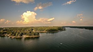 lake wylie north & south carolina