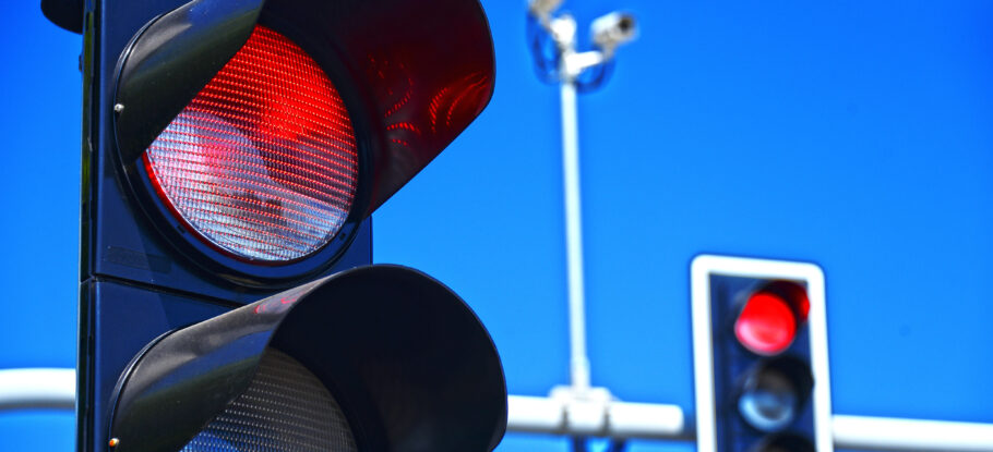Red Light Accident Deaths Reach a 10 Year High