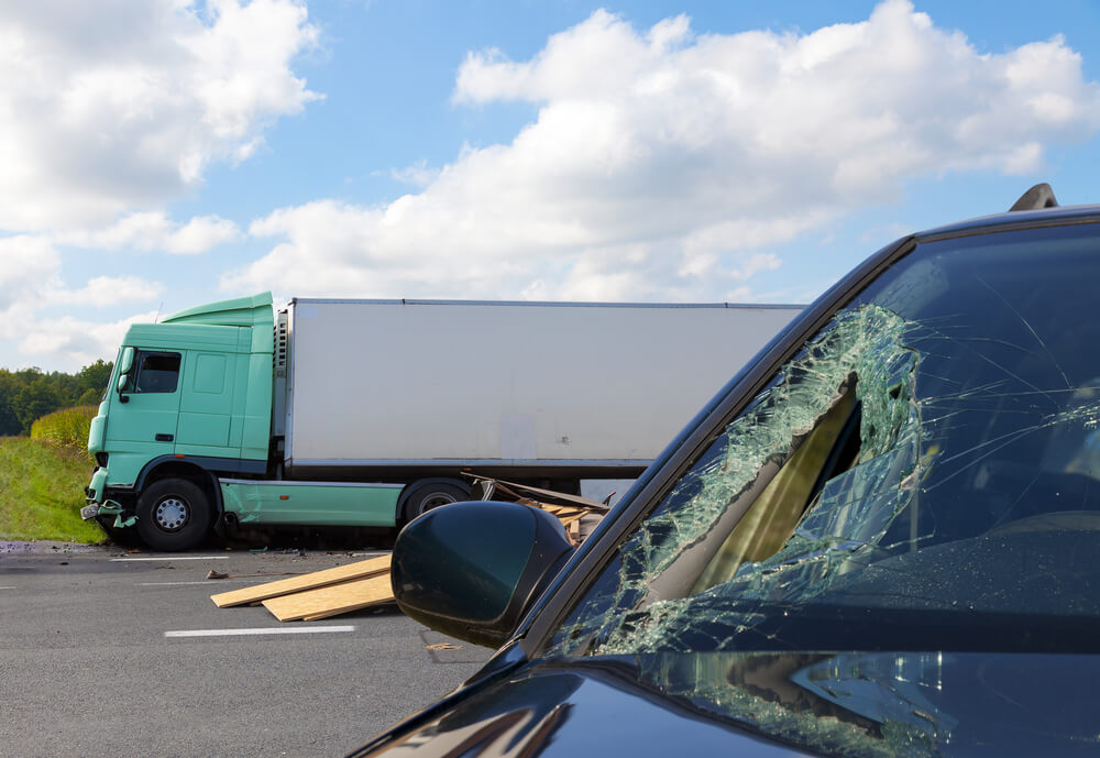 Tractor trailer crash lawyer